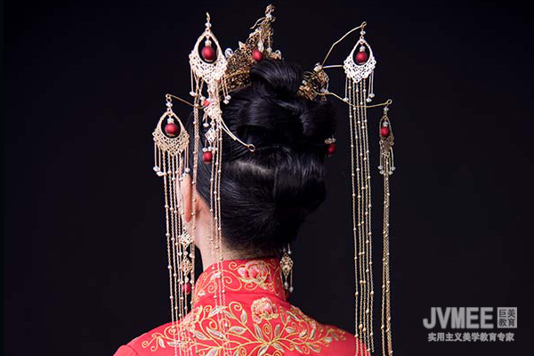 德阳化妆培训哪家好(德阳有没有好的化妆培训学校)