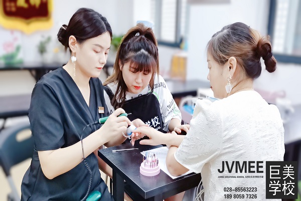 成都美甲师培训班哪家好