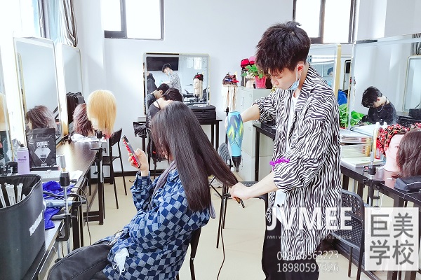成都美发培训学校 成都美发培训学校